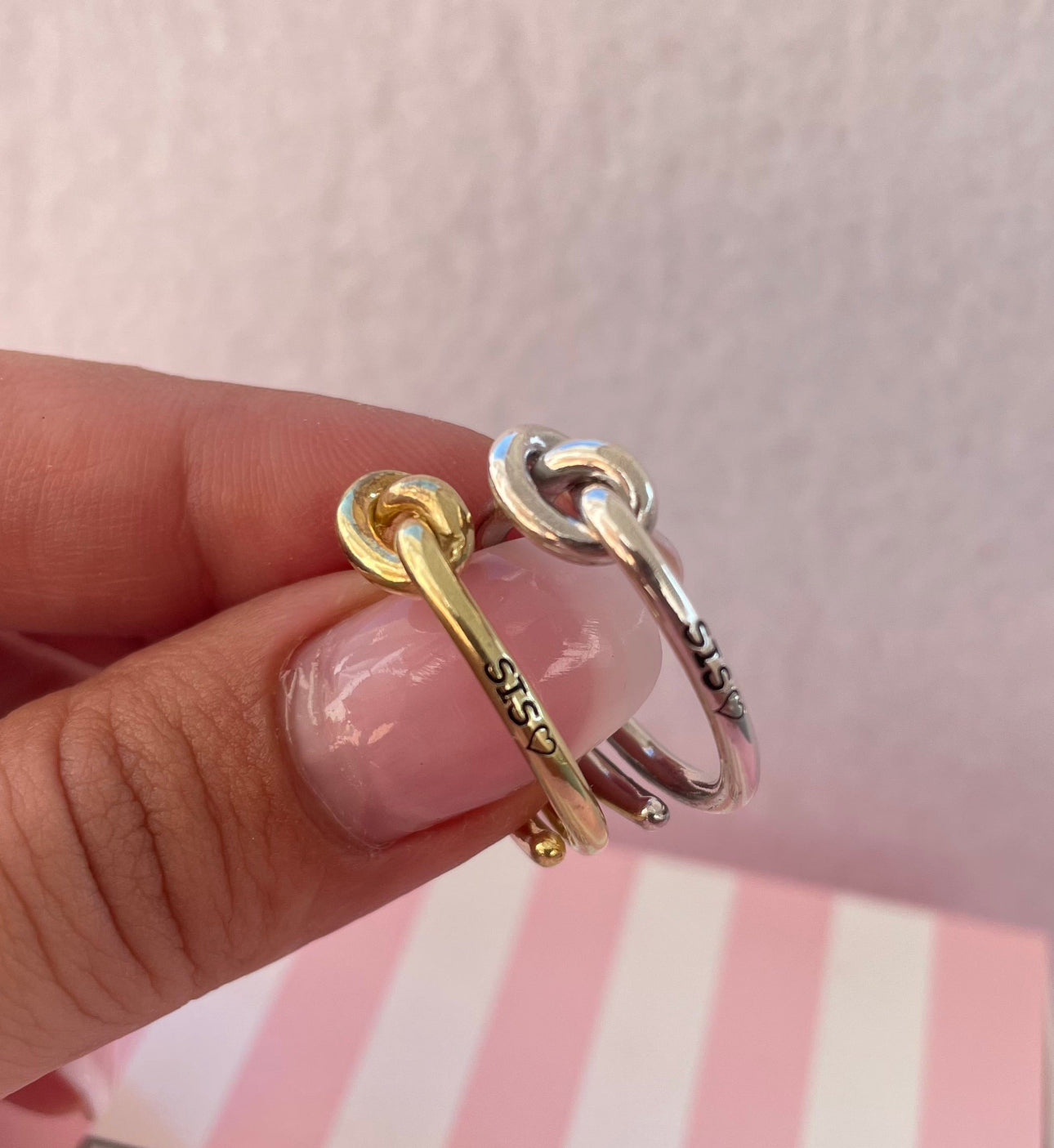 Anello nodo personalizzato