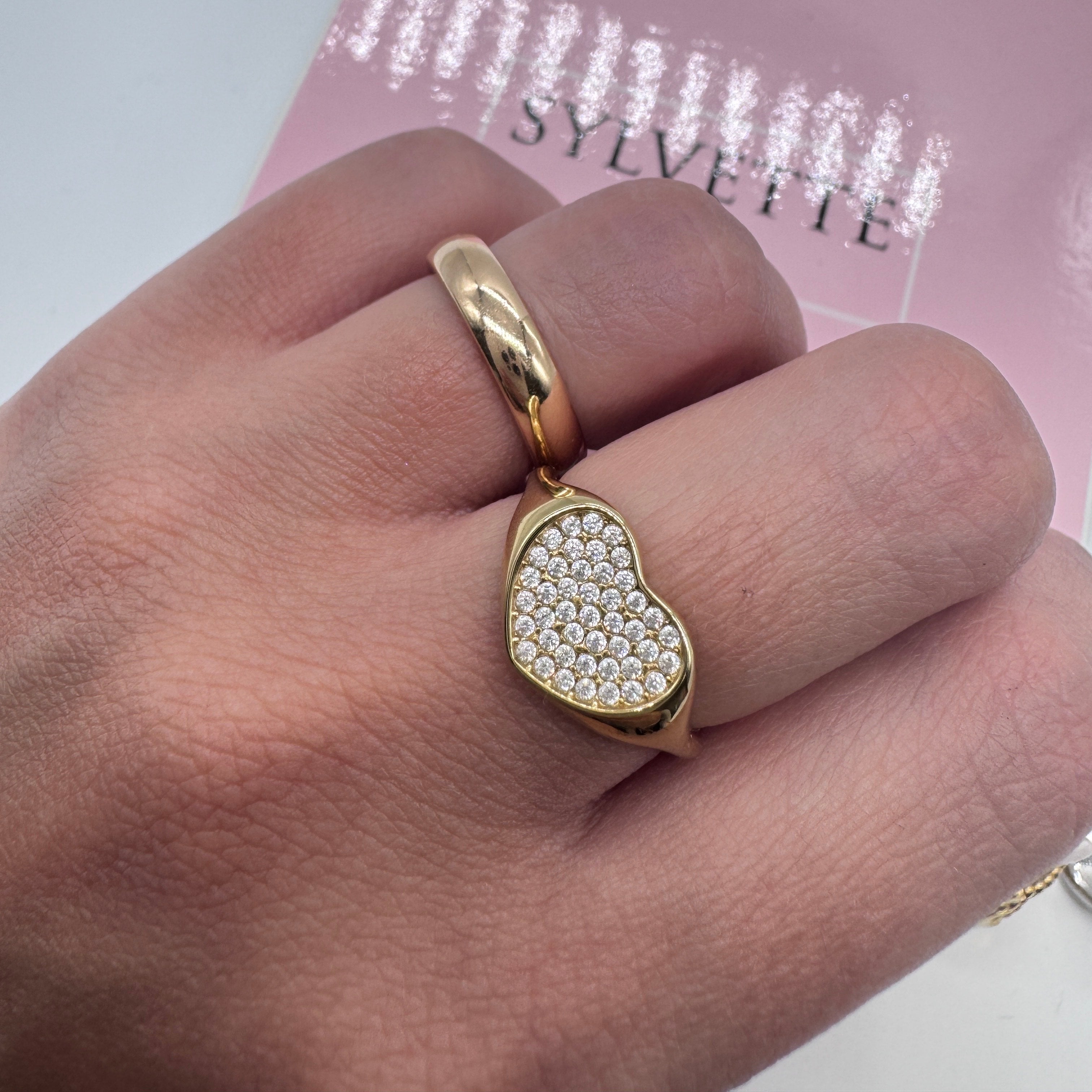 Anello cuore pavè